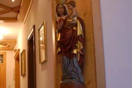 B&B Bergfried 그로딕