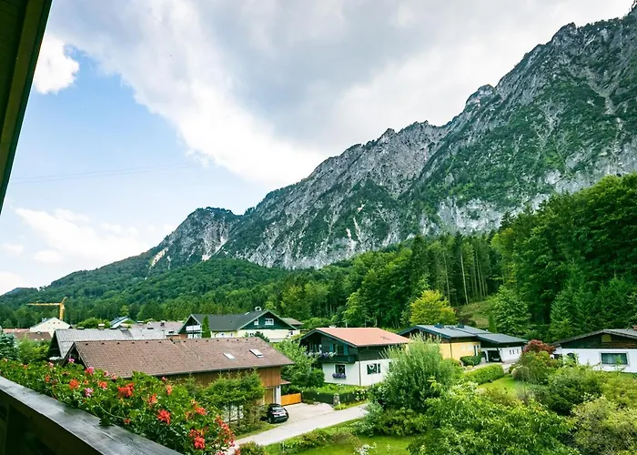 ベッド・アンド・ブレックファスト Bergfried 3*