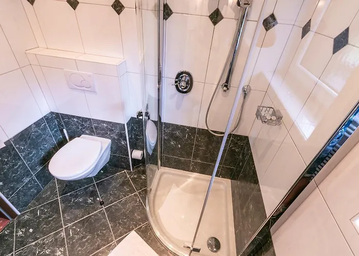 Bergfried ベッド・アンド・ブレックファスト 3*