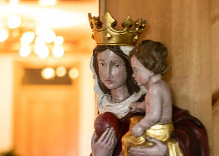 Bergfried グレーディヒ